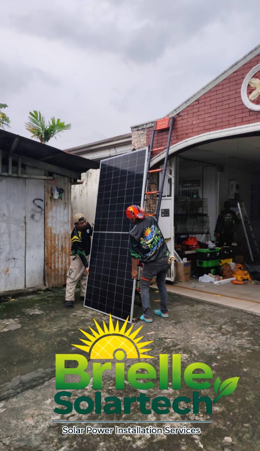 Brielle Solartech installation field photo